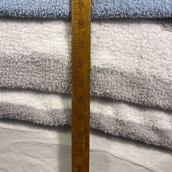 MALIBU LUXXE REVERSIBLE BABY BLANKET (3) - Picture 4 of 4